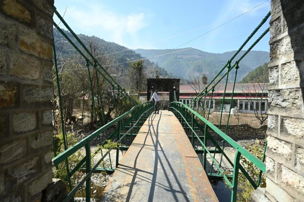 Krishna Kutir, Talla Ramgarh By The Meditating Society Exteriör bild