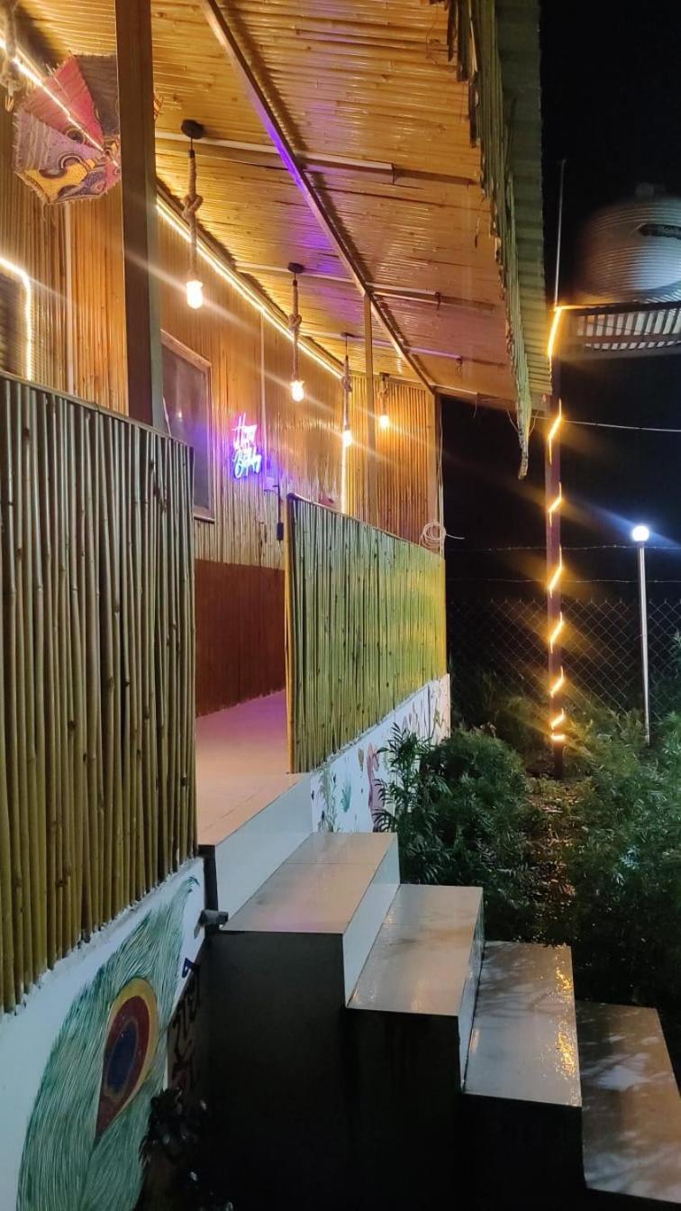 Krishna Kutir, Talla Ramgarh By The Meditating Society Exteriör bild